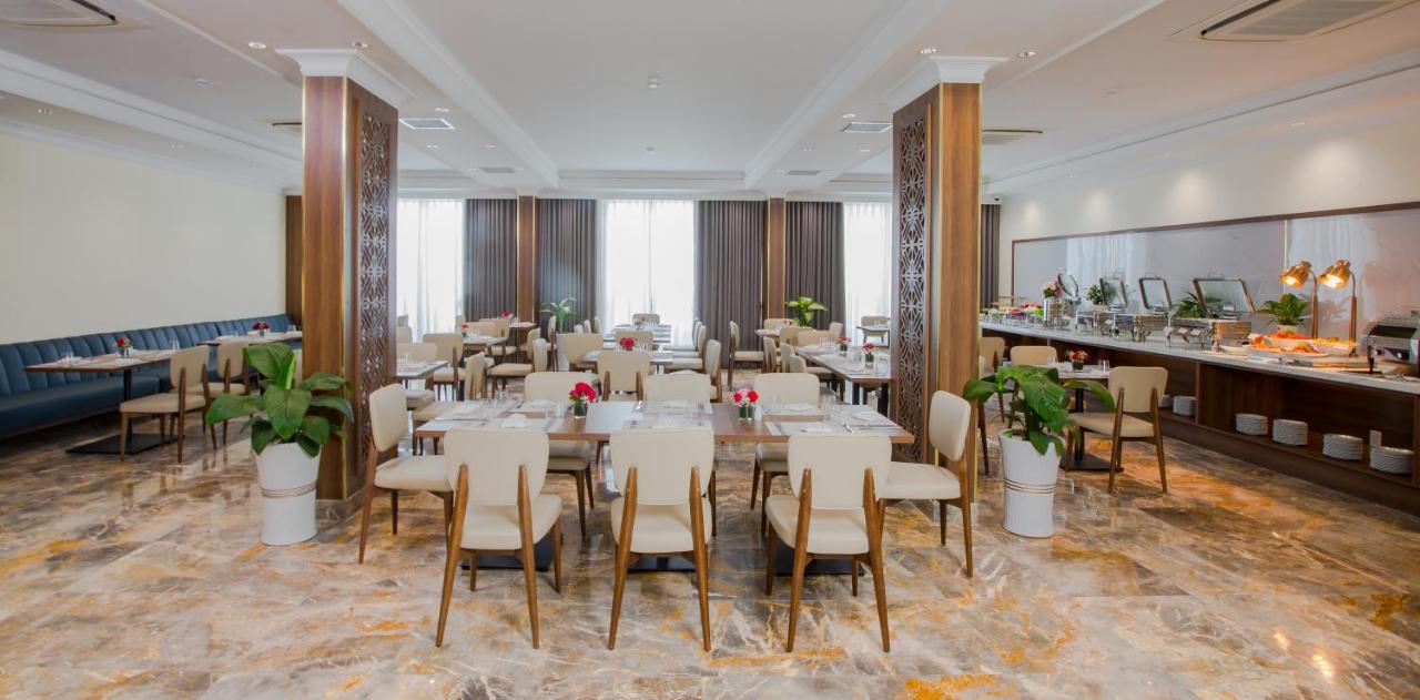 Phu Thang Grand Hotel Duc Hoa Экстерьер фото